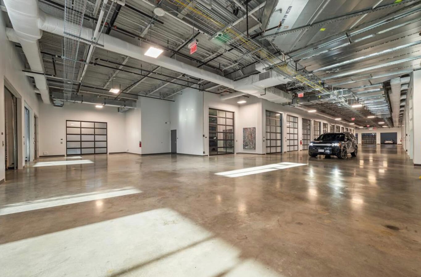 4229 FM 620, Austin, TX 78732 - Lot 305 - - Photo intérieure - Image 2 of 23