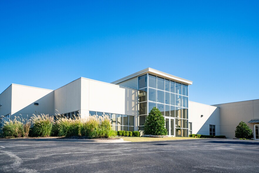 2201 N Maple Ave, Broken Arrow, OK à louer - Photo de l’immeuble – Image 1 sur 5