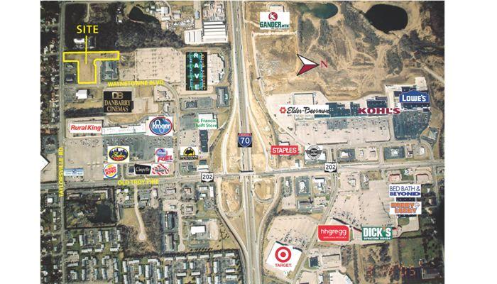 7875 Waynetowne Blvd, Huber Heights, OH à vendre - Photo de l’immeuble – Image 1 sur 1