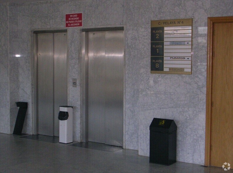 Bureau dans Algete, Madrid à louer - Photo intérieure – Image 1 sur 1