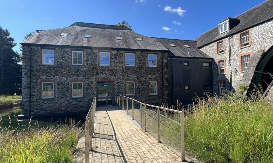 Buckfast Rd, Buckfast à louer Photo de l’immeuble– Image 1 sur 3