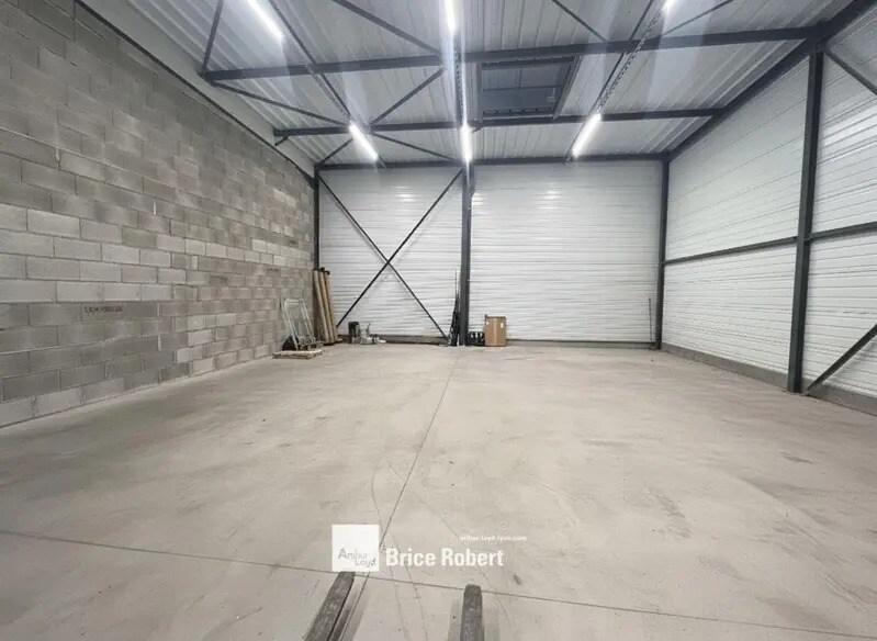 18 B Chemin De Meginand, Sainte-Consorce à louer - Photo de l’immeuble – Image 3 sur 12