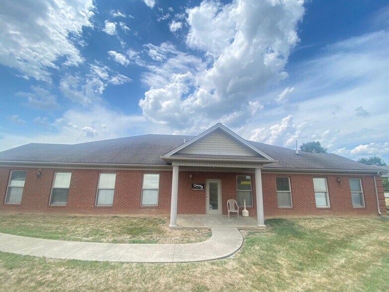 97 C Michael Davenport Blvd, Frankfort, KY à vendre - Photo de l’immeuble – Image 2 sur 7