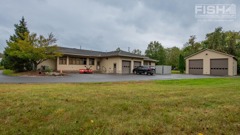 30 Choate Cir, Montoursville, PA à louer - Photo de l’immeuble – Image 3 sur 10