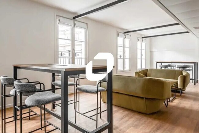 Plus de détails pour Bureau à louer