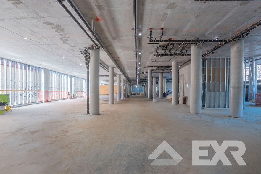 11-14 35th Ave, Long Island City, NY à louer - Photo intérieure – Image 3 sur 8
