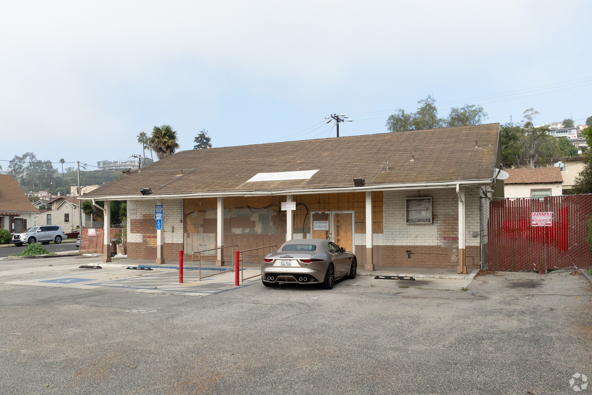 1007 E Main St, Ventura, CA à vendre Photo principale– Image 1 sur 4