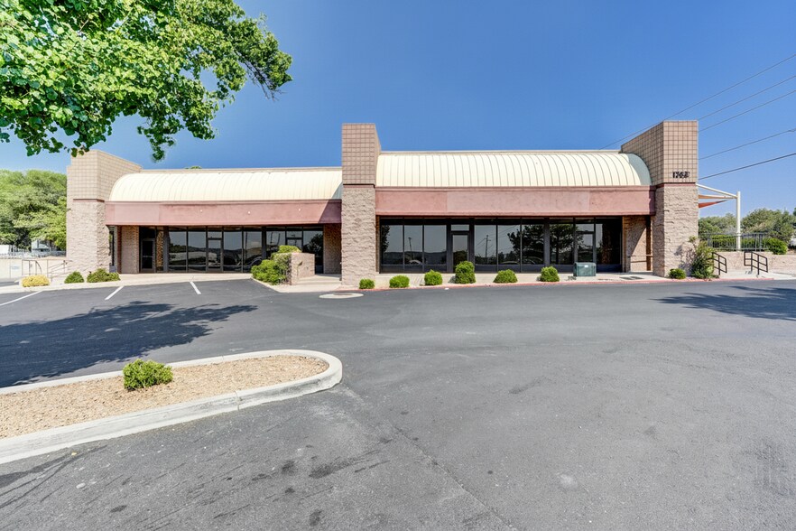 1365-1385 Iron Springs Rd, Prescott, AZ à louer - Photo de l’immeuble – Image 2 sur 22