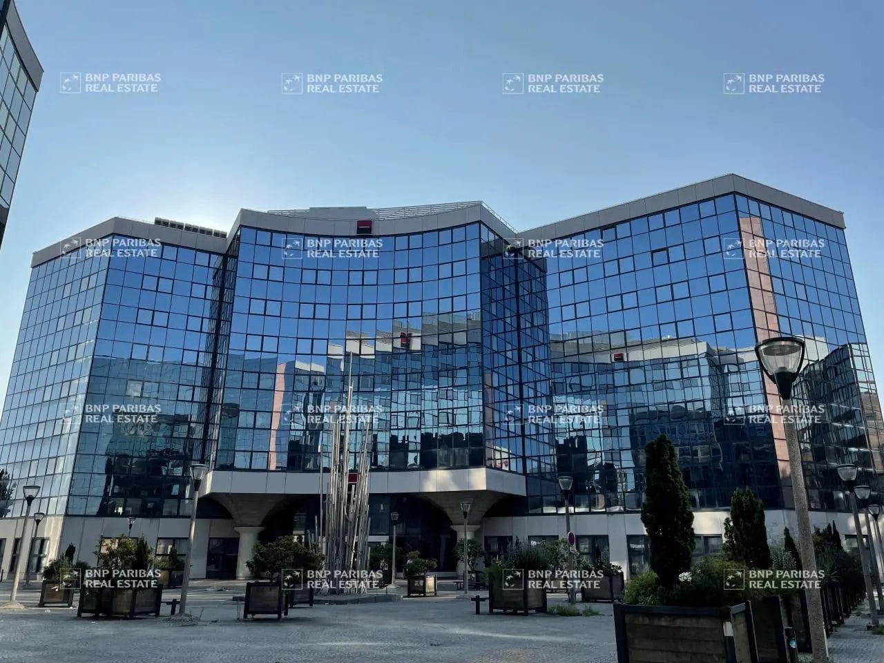 18 Avenue Des Olympiades, Fontenay-sous-Bois à louer Photo de l’immeuble– Image 1 sur 13