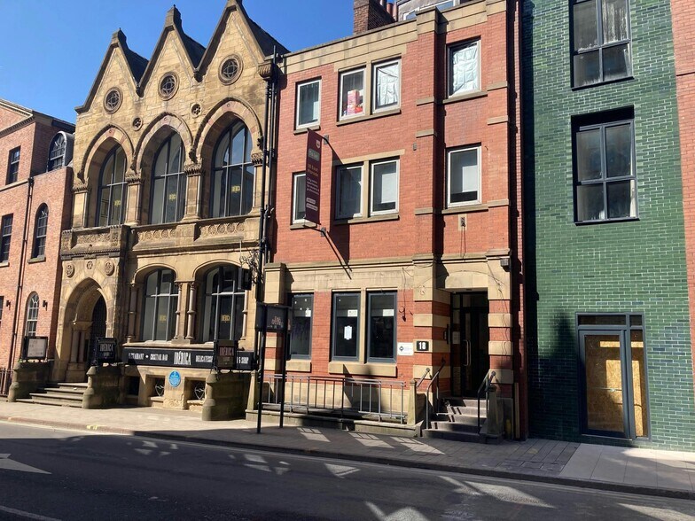 18 East Para, Leeds à louer - Photo de l’immeuble – Image 1 sur 4