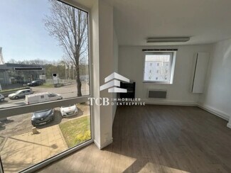 Plus de détails pour Bureau à louer