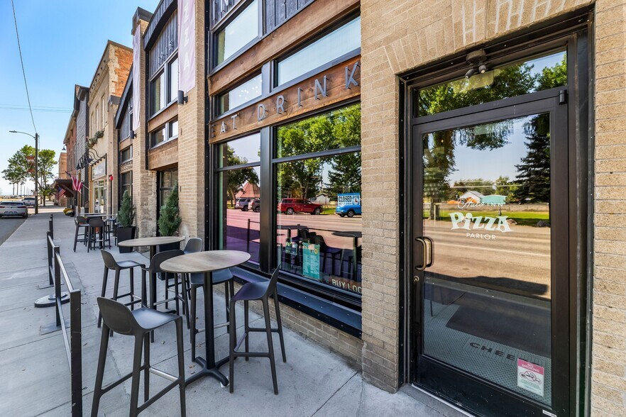 114 E Main St, Manhattan, MT à vendre - Photo de l’immeuble – Image 2 sur 24