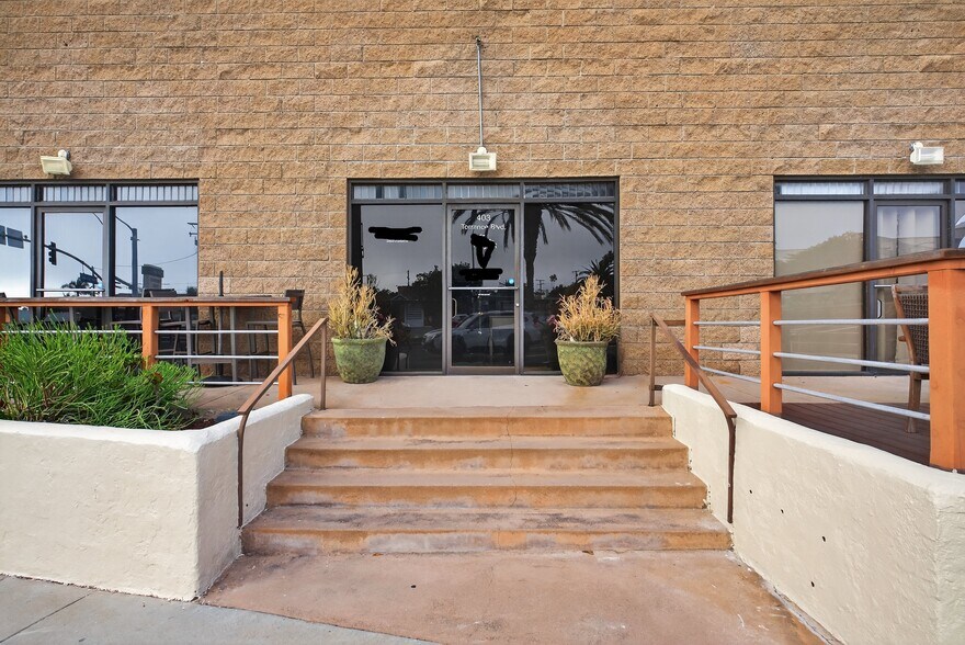 401 Torrance Blvd, Redondo Beach, CA à louer - Photo de l’immeuble – Image 3 sur 49