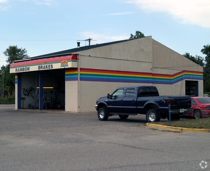 7500 Main St SW, Jenison, MI à vendre - Photo principale – Image 1 sur 1