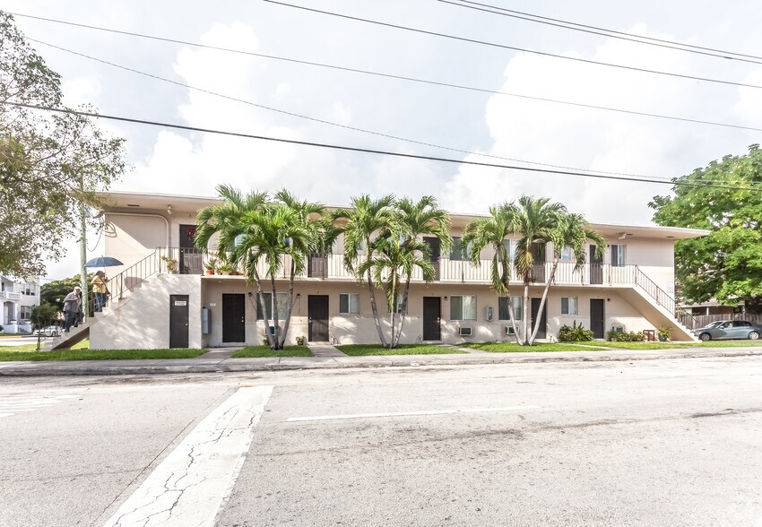701 SW 5th St, Miami, FL à vendre - Photo principale – Image 1 sur 3