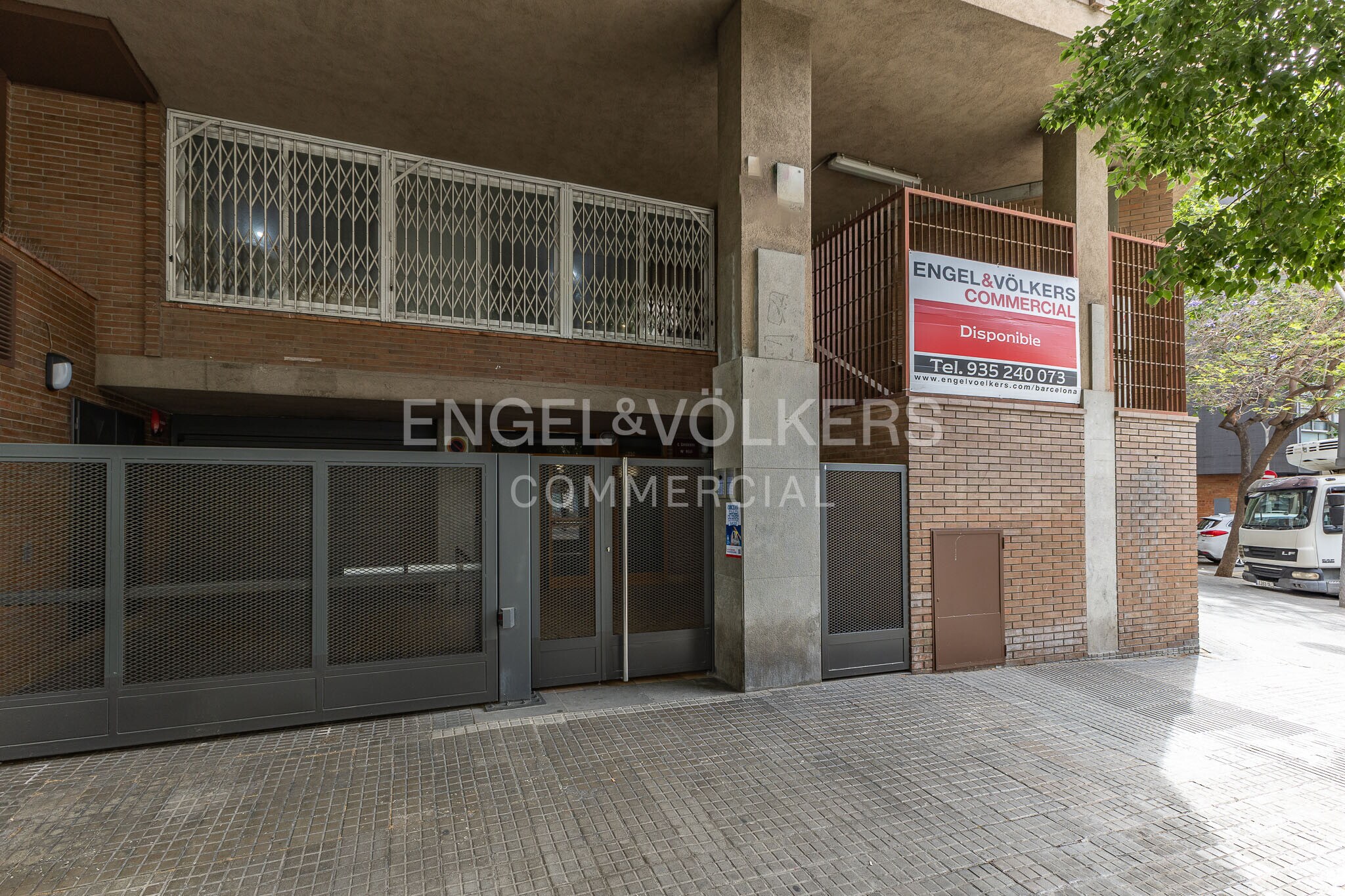 Local commercial dans Barcelone, Barcelona à louer Photo intérieure– Image 1 sur 2