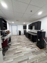 20 Rhode Island Ave, Pawtucket, RI à louer Photo intérieure– Image 2 sur 13