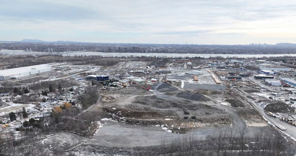 1395 Mnt Masson, Laval, QC à vendre - Plan de site – Image 3 sur 4