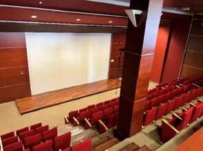 Local commercial dans Gennevilliers à louer Photo intérieure– Image 1 sur 3