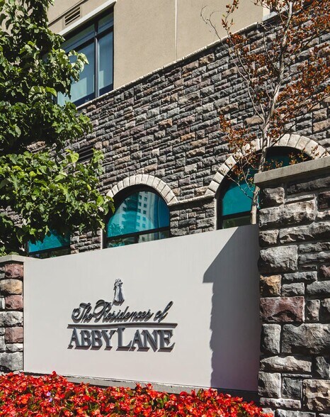 Abby Lane Health Centre portefeuille de 17 biens à vendre sur LoopNet.fr - Photo de l’immeuble – Image 2 sur 6