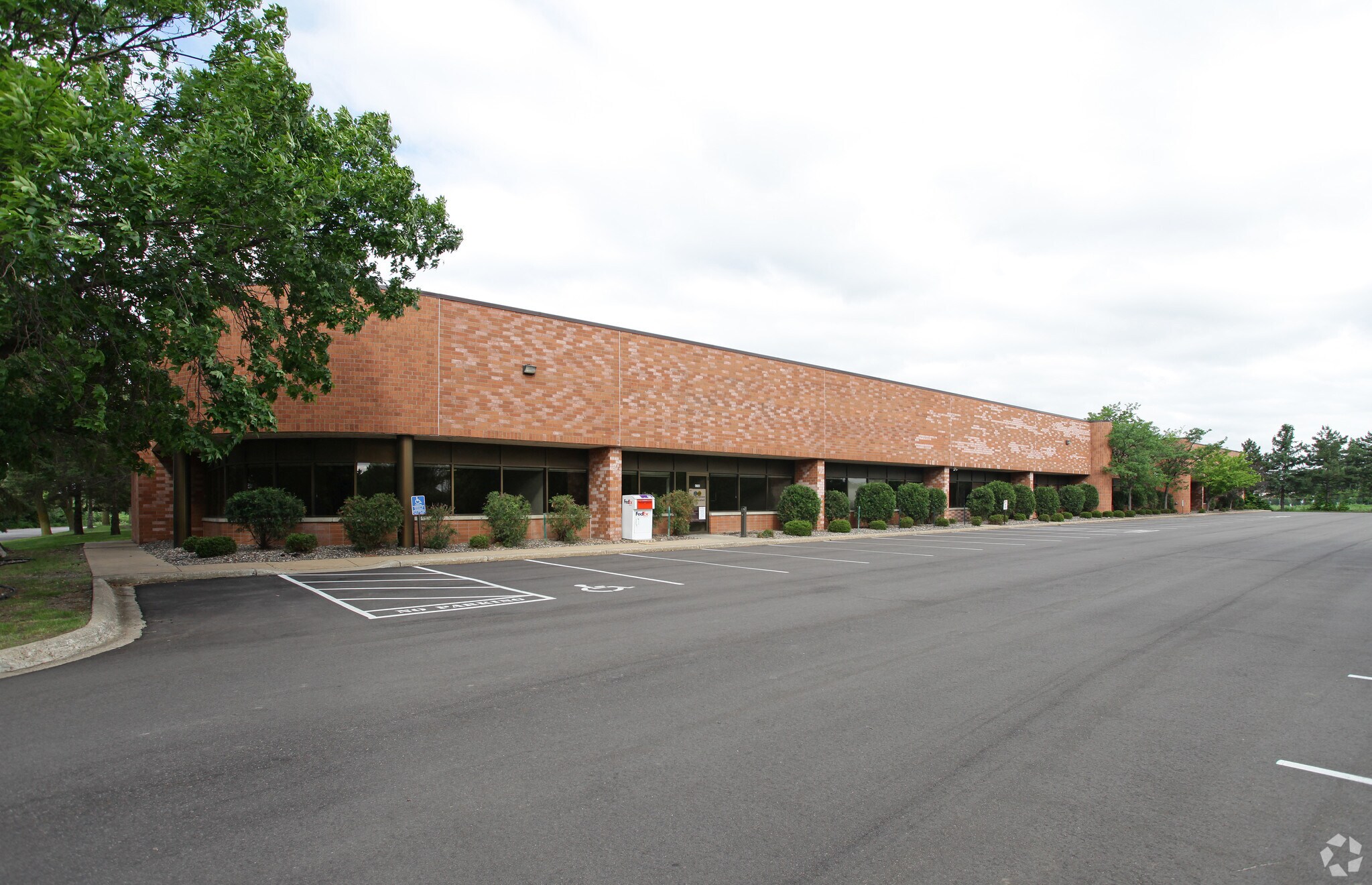 4800-4850 Park Glen Rd, Saint Louis Park, MN à louer Photo principale– Image 1 sur 3