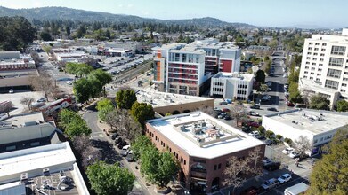 2400 Broadway, Redwood City, CA - Vue aérienne  vue de carte