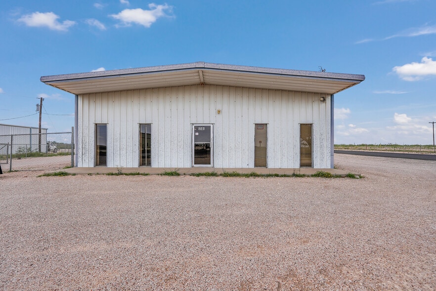 5508 S FM 1788, Midland, TX à vendre - Photo de l’immeuble – Image 2 sur 23