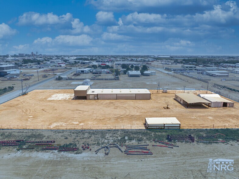 3430 W Gist Ave, Midland, TX à louer - Photo de l’immeuble – Image 3 sur 10