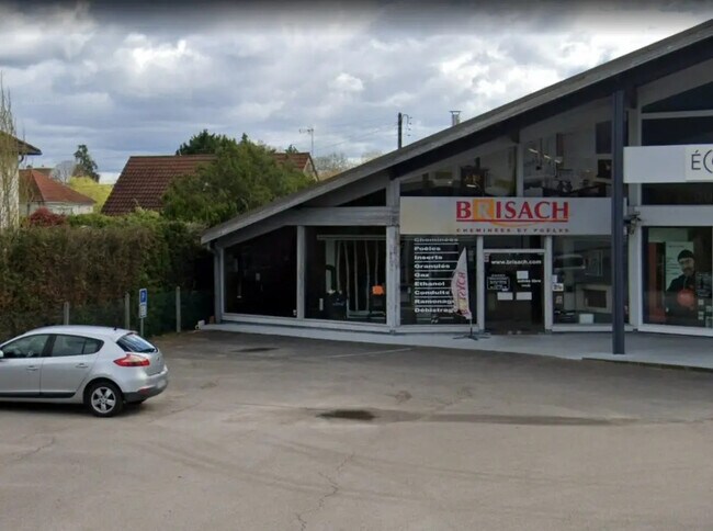 Plus de détails pour Local commercial à louer