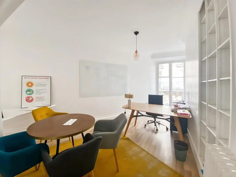 Bureau dans Paris à louer - Photo de l’immeuble – Image 2 sur 7