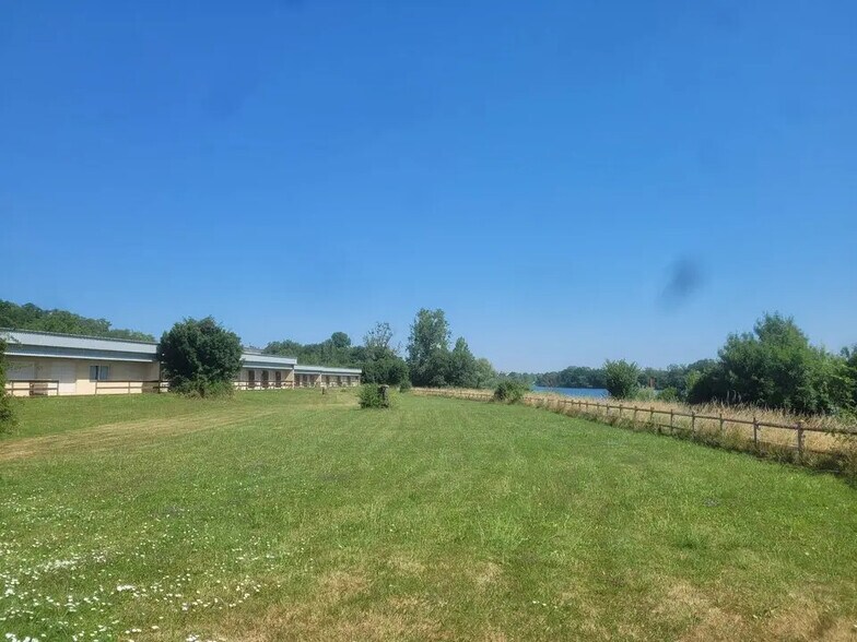 Local d'activités dans Sancé à vendre - Photo de l’immeuble – Image 1 sur 4