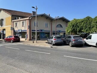 Plus de détails pour Local commercial à louer