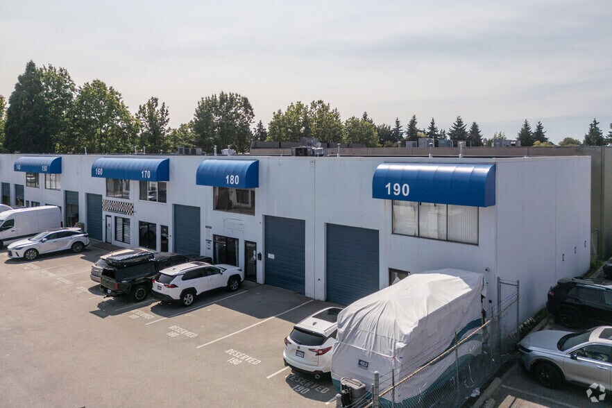 12851 Clarke Pl, Richmond, BC à vendre - Photo de l’immeuble – Image 2 sur 8