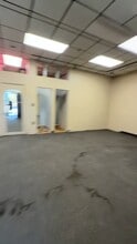 5611 N State Road 7, Fort Lauderdale, FL à louer - Vidéo sur l’annonce professionnelle 