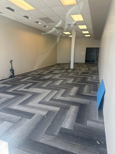 4103 Osborne Dr W, Hastings, NE à louer - Photo intérieure – Image 3 sur 4