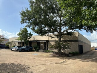 Plus de détails pour 10011 W Gulf Bank Rd, Houston, TX - Bureau, Industriel/Logistique à louer