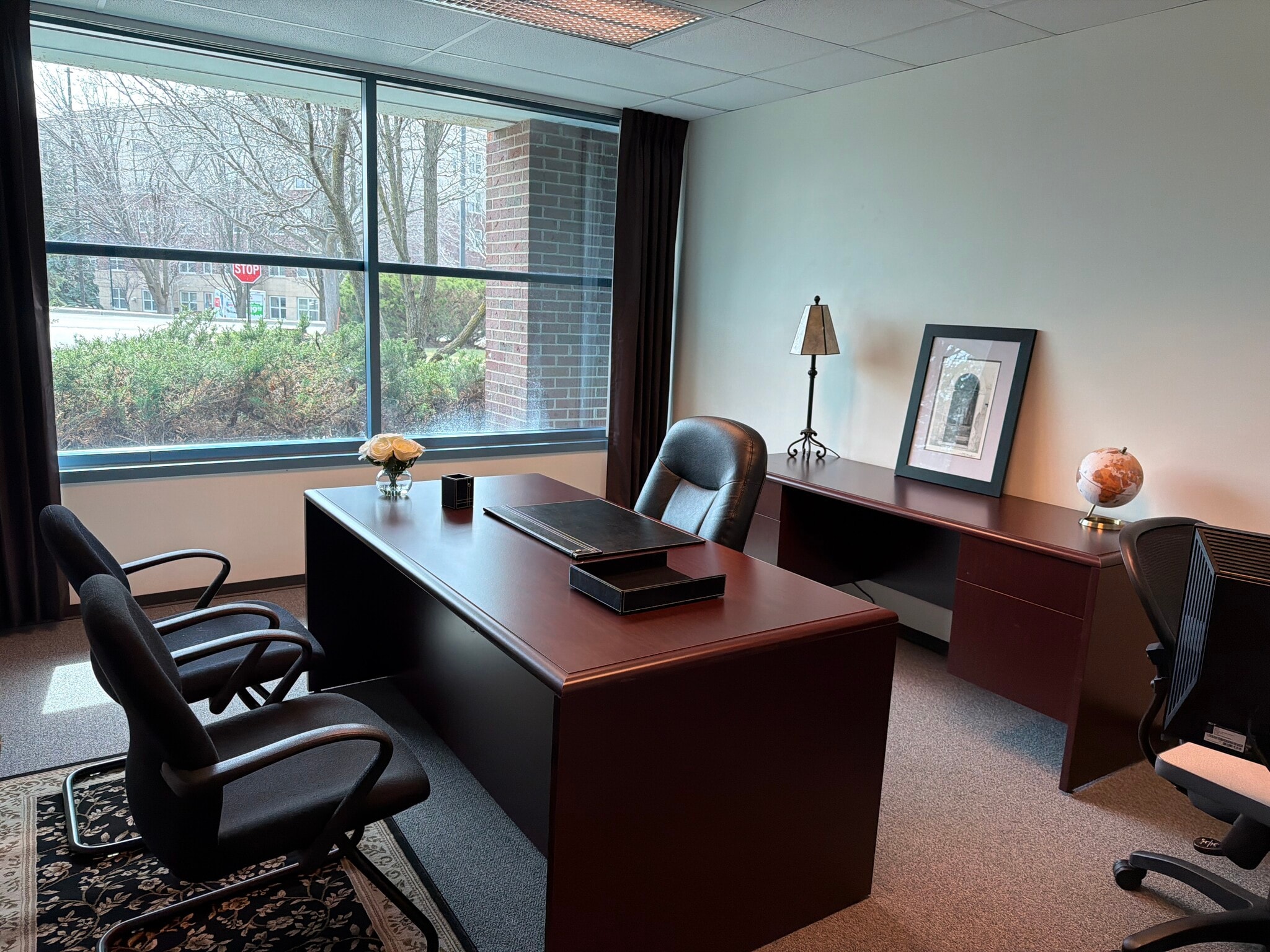 27475 Ferry Rd, Warrenville, IL à louer Photo intérieure– Image 1 sur 1