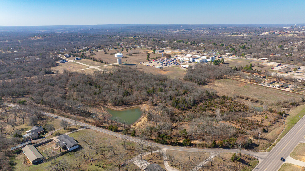 Arlington St, Ada, OK à vendre - Photo principale – Image 2 sur 20