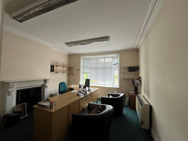 27 Roundstone St, Trowbridge à vendre - Photo intérieure – Image 3 sur 8