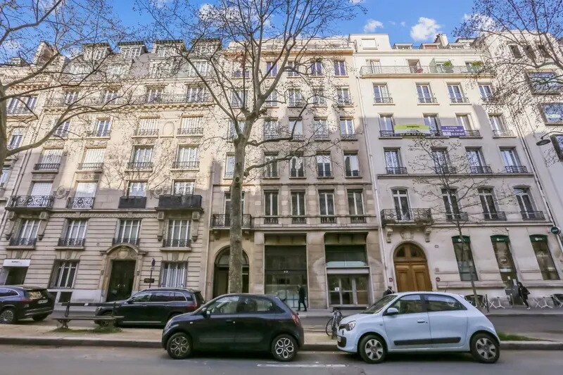 42 Avenue Kléber, Paris à louer - Photo de l’immeuble – Image 2 sur 15