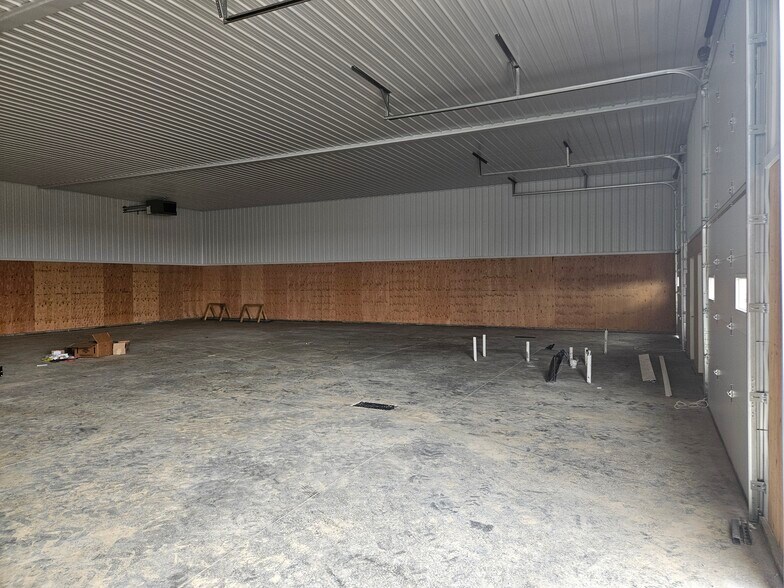 423 Centennial Pl, Dell Rapids, SD à louer - Photo intérieure – Image 3 sur 4