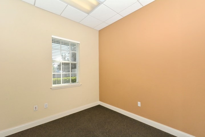 5602 Marquesas Cir, Sarasota, FL à vendre - Photo intérieure – Image 2 sur 10