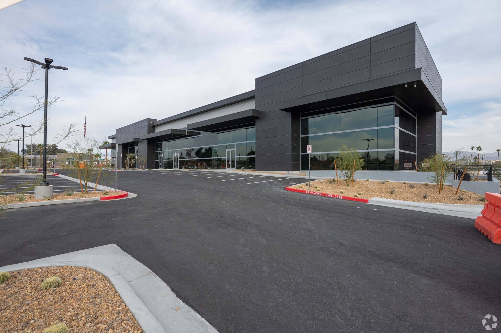 1941 Jefferson St, North Las Vegas, NV à louer Photo principale– Image 1 sur 9