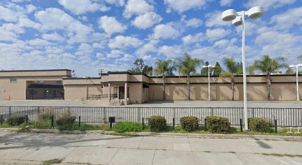 737 N La Brea Ave, Inglewood, CA à louer - Photo principale – Image 1 sur 1