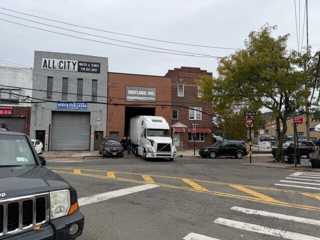 1511 Bassett Ave, Bronx, NY à louer - Photo de l’immeuble – Image 2 sur 10