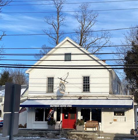972 VT Route 7A, Shaftsbury, VT à vendre - Photo de l’immeuble – Image 2 sur 7