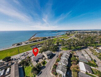Plus de détails pour 510 Avenue Alhambra, Half Moon Bay, CA - Logement à vendre