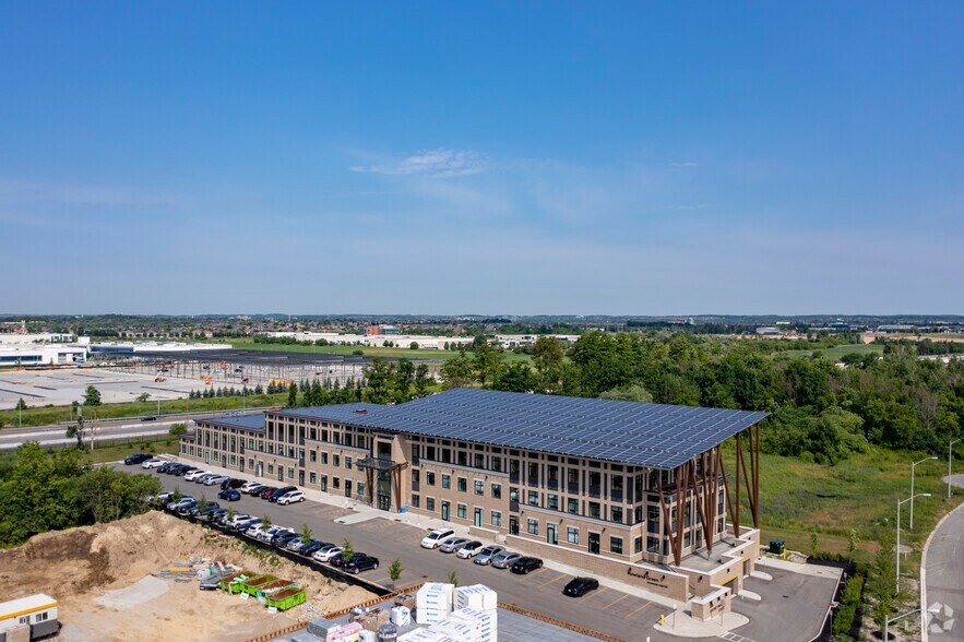 200 Cachet Woods Crt, Markham, ON à vendre - Photo de l’immeuble – Image 2 sur 9