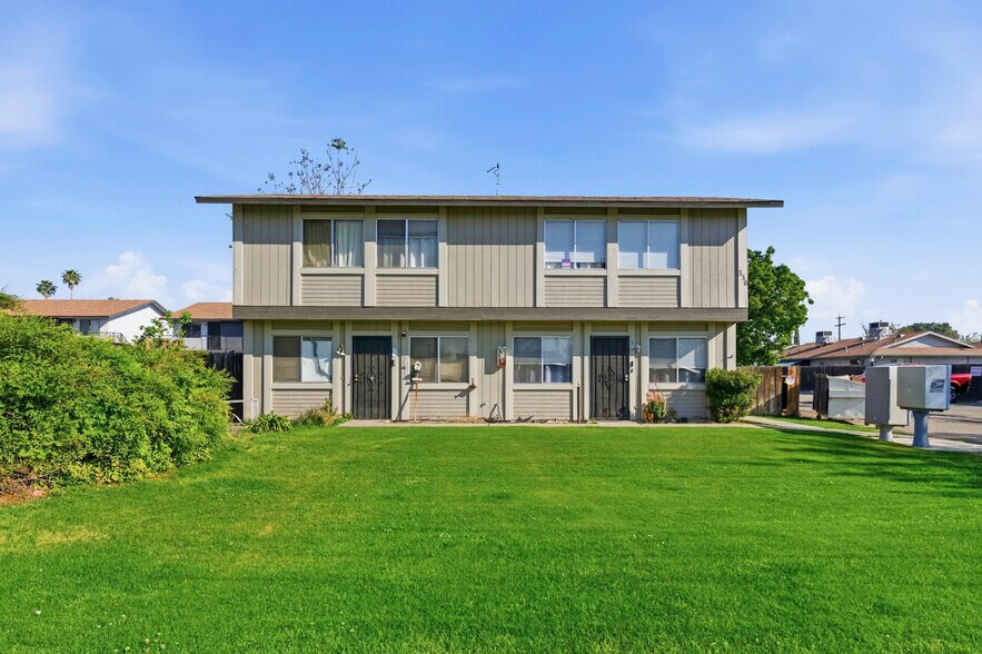330 Roberts Ln, Bakersfield, CA à vendre - Photo principale – Image 1 sur 27