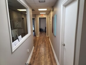 7245 SW 87th Ave, Miami, FL à louer Photo intérieure– Image 2 sur 6